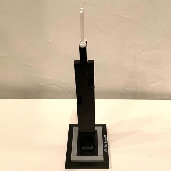 LEGO 21000 WILLIS AKA SEARS TOWER (2008) - 1st EDITION RETIRED ULTRA RARE - Picture 3 of 7